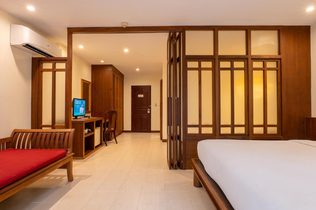 Arinara Beach Resort Phuket - Sha Extra Plus Бангтао-Біч Екстер'єр фото
