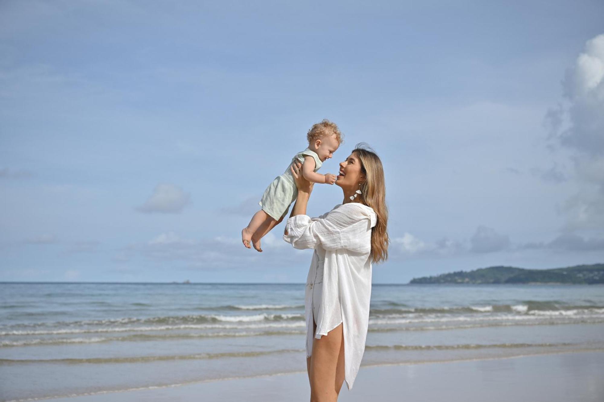 Arinara Beach Resort Phuket - Sha Extra Plus Бангтао-Біч Екстер'єр фото