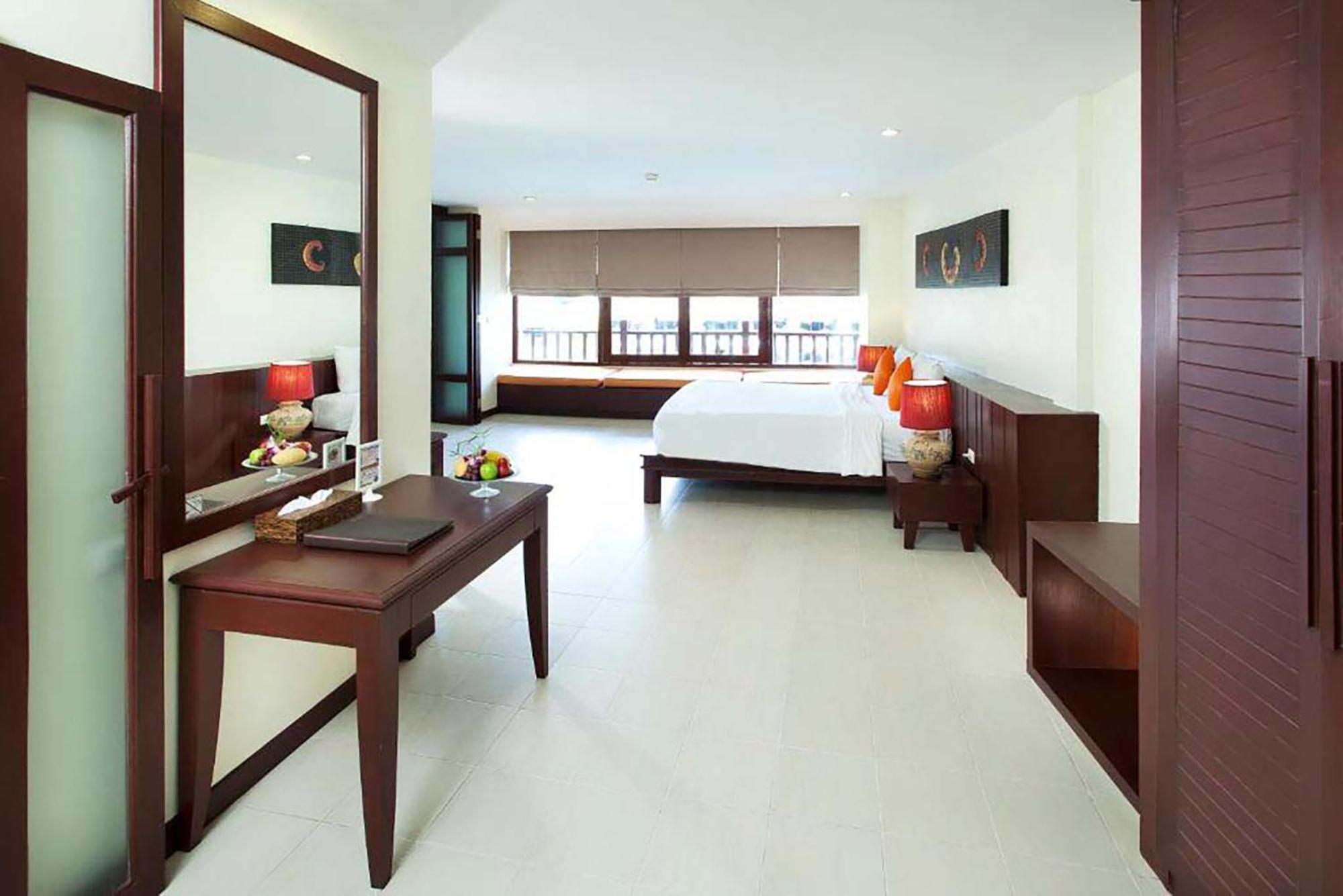 Arinara Beach Resort Phuket - Sha Extra Plus Бангтао-Біч Номер фото